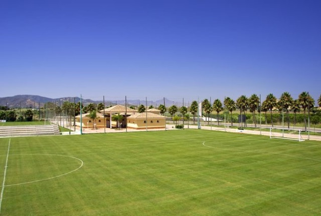 OlivaNovaFootballpitch