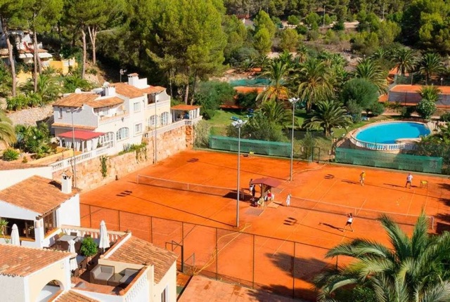 tennis academy mallorca peguera